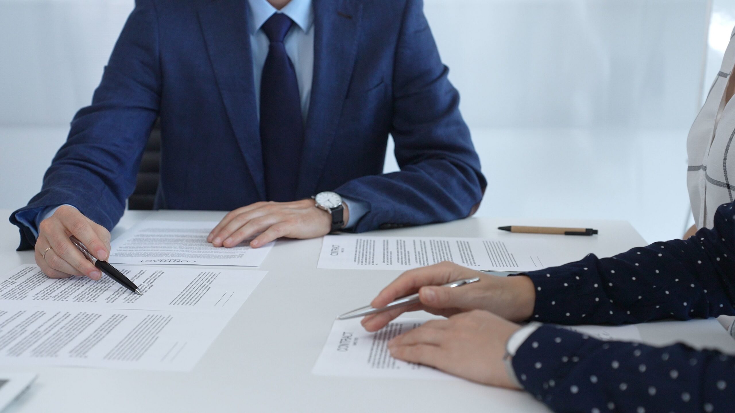 Flowdown Clauses: What Prime Contractors and Subcontractors Need to Know